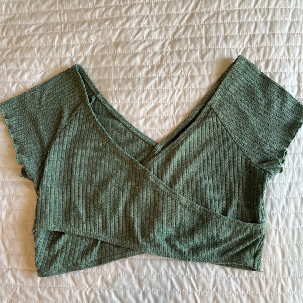 Cropped Cross Top